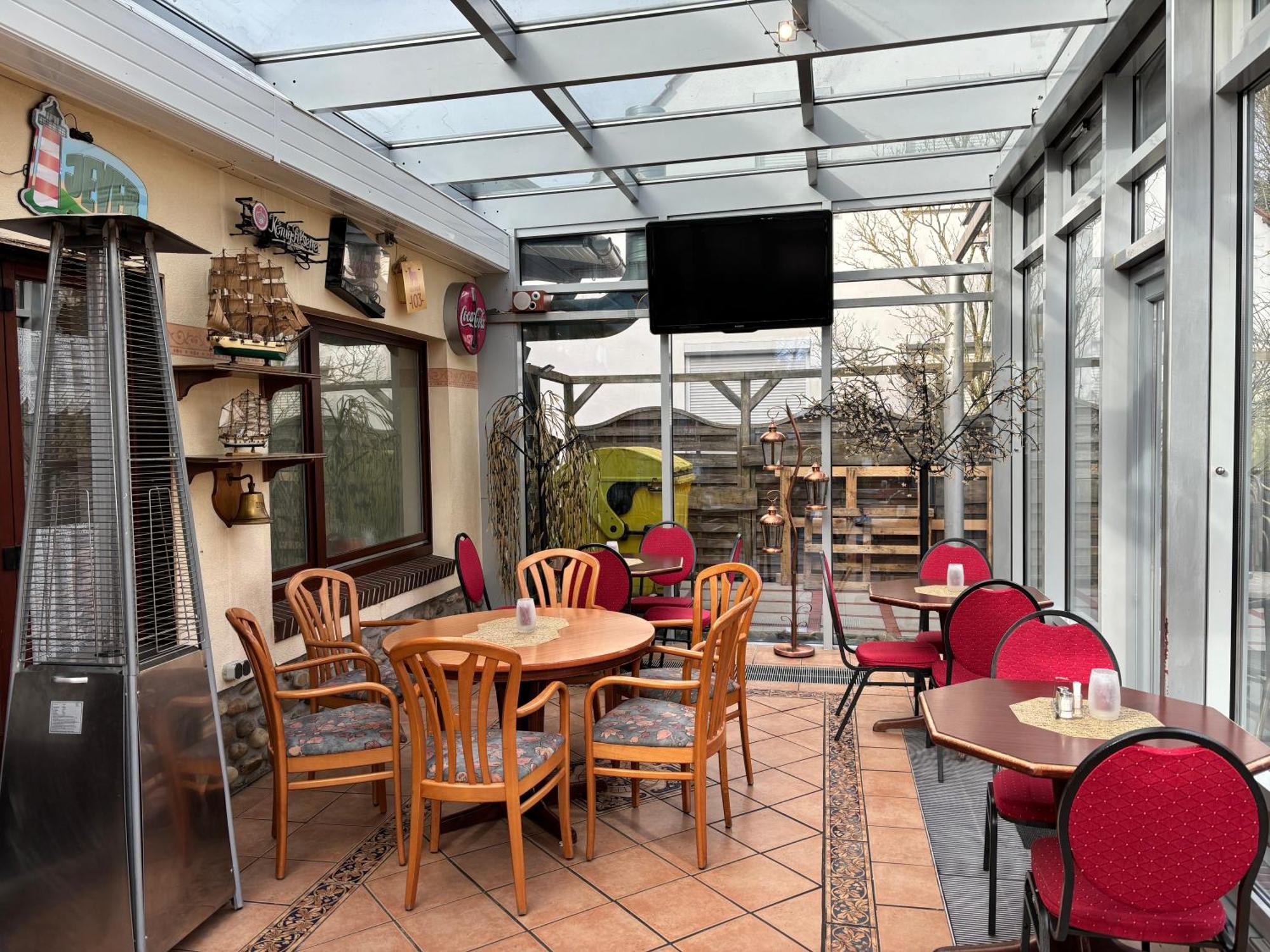 Hotel-Restaurant Cafe Caro Carolinensiel Ngoại thất bức ảnh